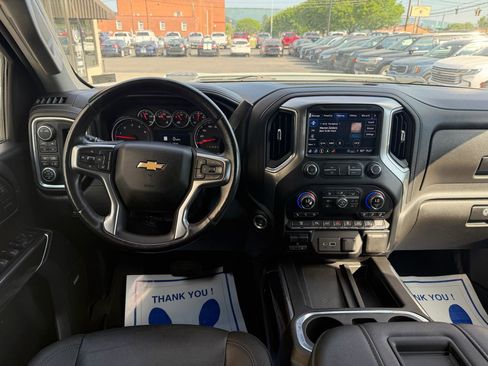 Used 2022 Chevrolet Silverado 2500 LTZ w/ Z71 Chrome Sport Edition AWD/4WD image 13