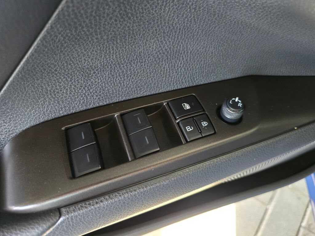 Used 2024 Toyota Camry SE w/ Cold Weather Package FWD image 24