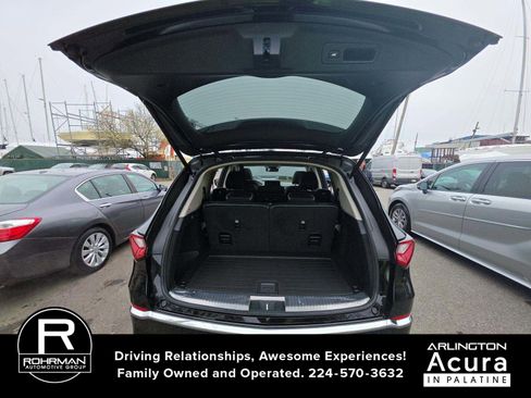 Used 2023 Acura MDX SH-AWD w/ Advance Package image 4