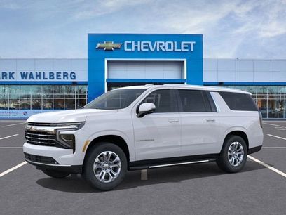 New 2026 Chevrolet Suburban LT w/ Comfort Package