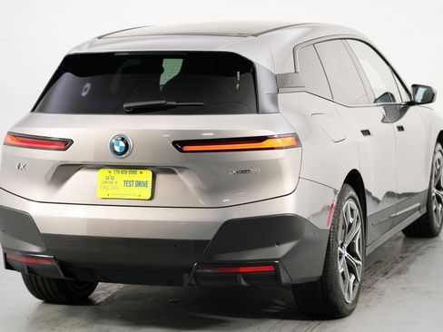 Used 2022 BMW iX xDrive50 w/ Premium Package image 56