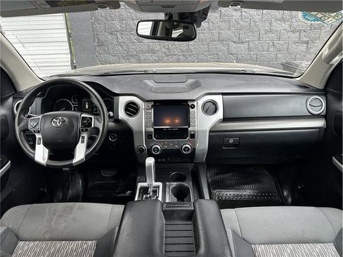 Used 2021 Toyota Tundra SR5 w/ TRD Off-Road Package AWD/4WD image 18