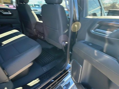 Used 2022 Chevrolet Silverado 1500 LT w/ Z71 Off-Road Package image 19