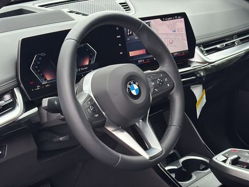 New 2026 BMW X1 xDrive28i w/ Technology Package image 9