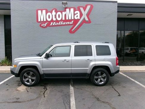 Used 2016 Jeep Patriot Sport AWD/4WD image 1