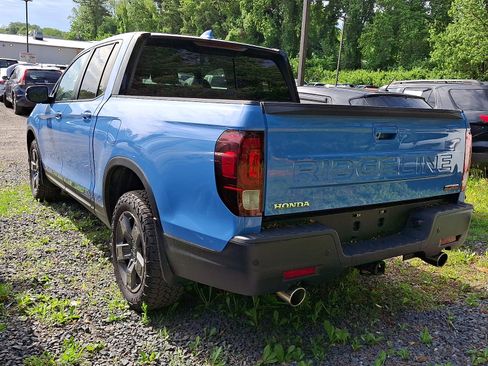 Certified 2024 Honda Ridgeline TrailSport image 3