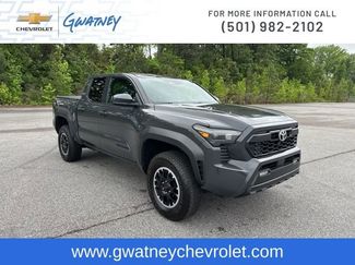 Used 2025 Toyota Tacoma TRD Off-Road AWD/4WD video 3