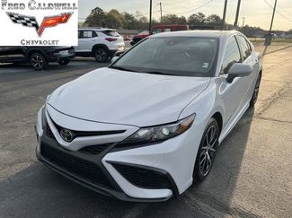 Used 2023 Toyota Camry SE video 1