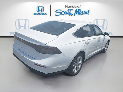 New 2026 Honda Accord LX image 7