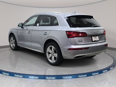 Used 2019 Audi Q5 Premium Plus w/ Premium Plus Package AWD/4WD image 8