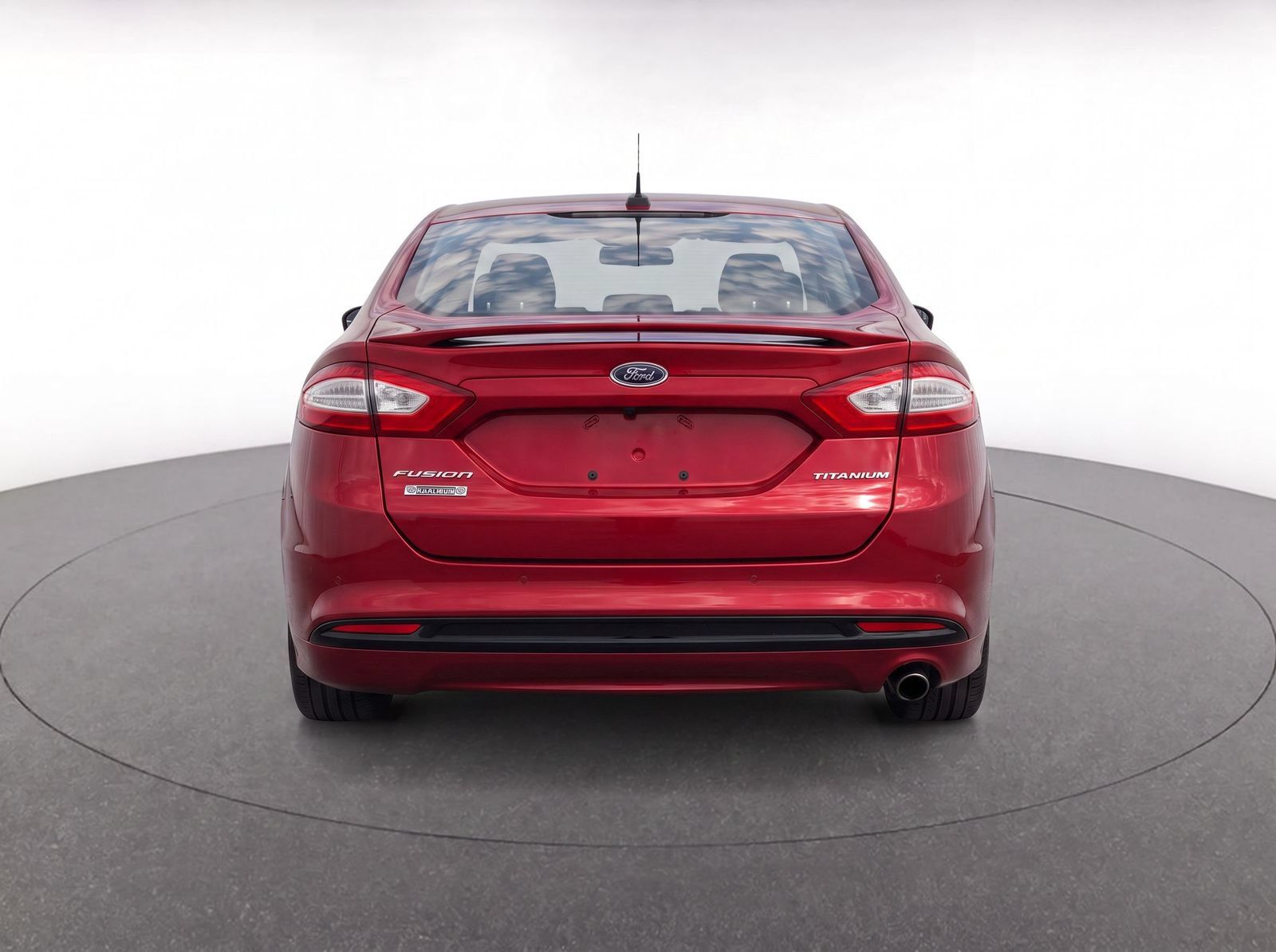 Used 2015 Ford Fusion Energi Titanium FWD image 6