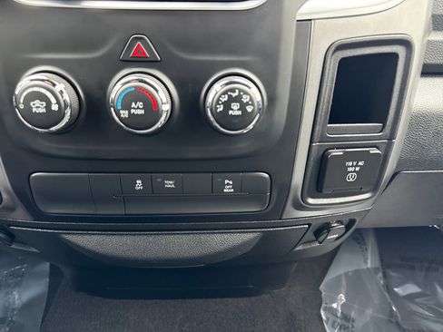 Used 2022 RAM 1500 Classic Warlock image 22