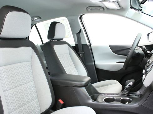 Used 2024 Chevrolet Equinox LS w/ LPO, Floor Liner Package image 28