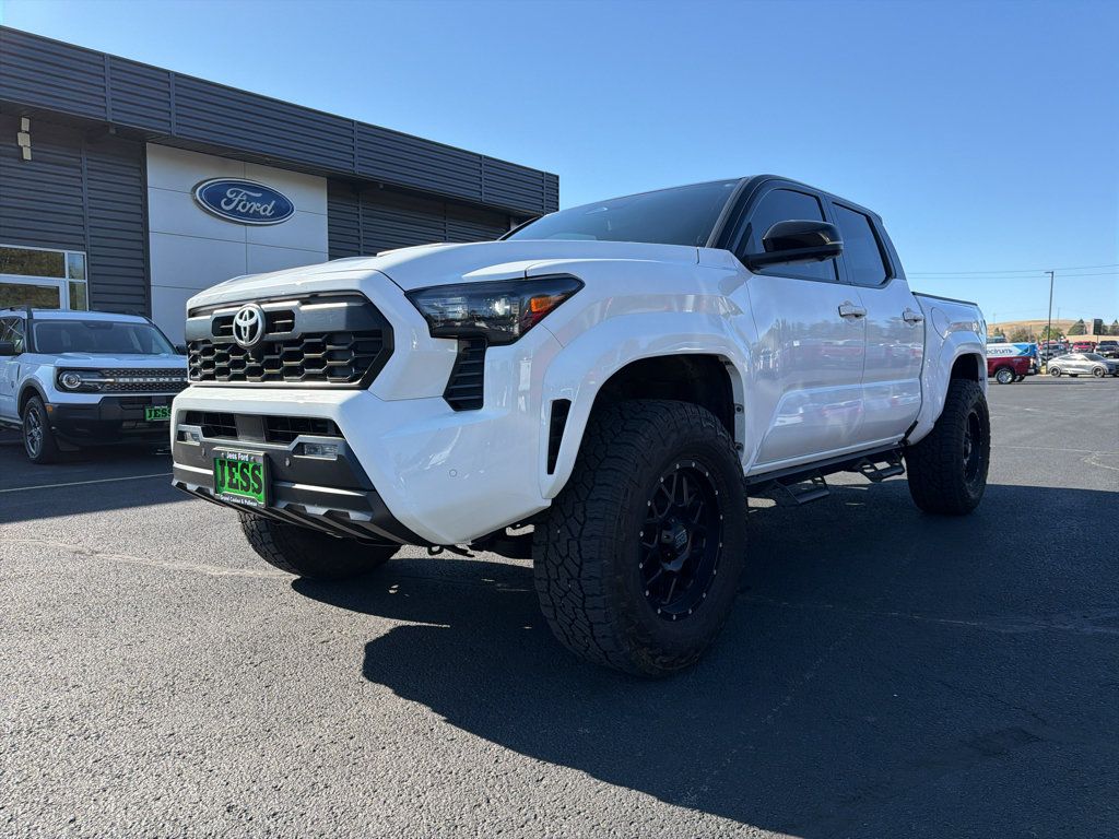 Used 2024 Toyota Tacoma TRD Sport w/ TRD Sport Premium Package AWD/4WD image 23