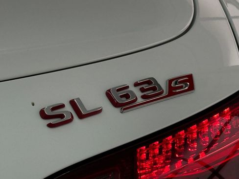New 2026 Mercedes-Benz SL 63 AMG S e Performance 4MATIC image 20