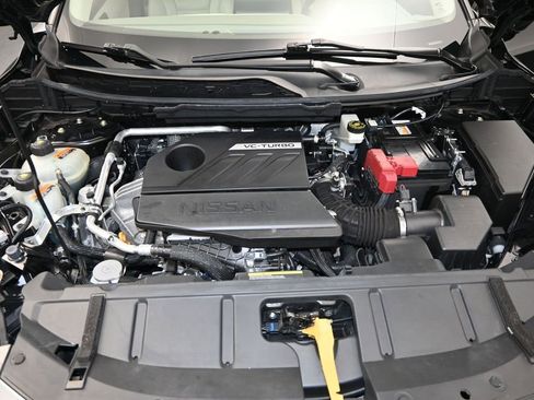Used 2023 Nissan Rogue SV w/ SV Premium B Package FWD image 23