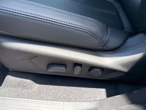 New 2025 Subaru Forester Limited w/ Popular Package image 21