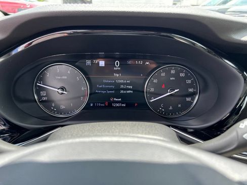 Used 2023 Buick Envision Avenir AWD/4WD image 23