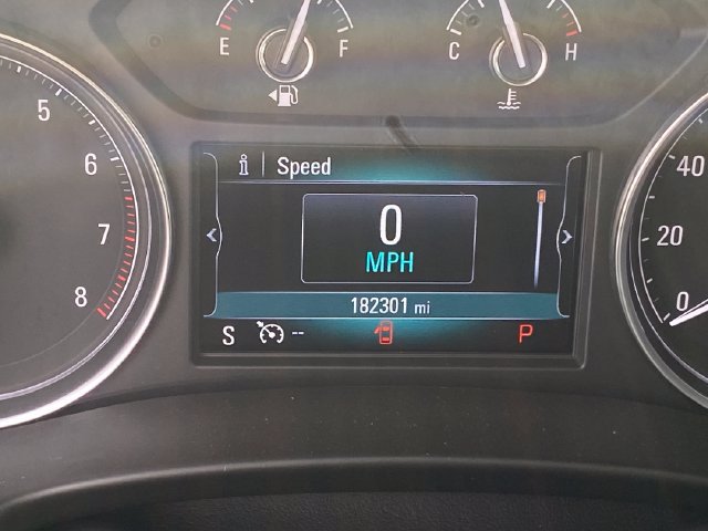 Used 2018 Buick Enclave Essence AWD/4WD image 11
