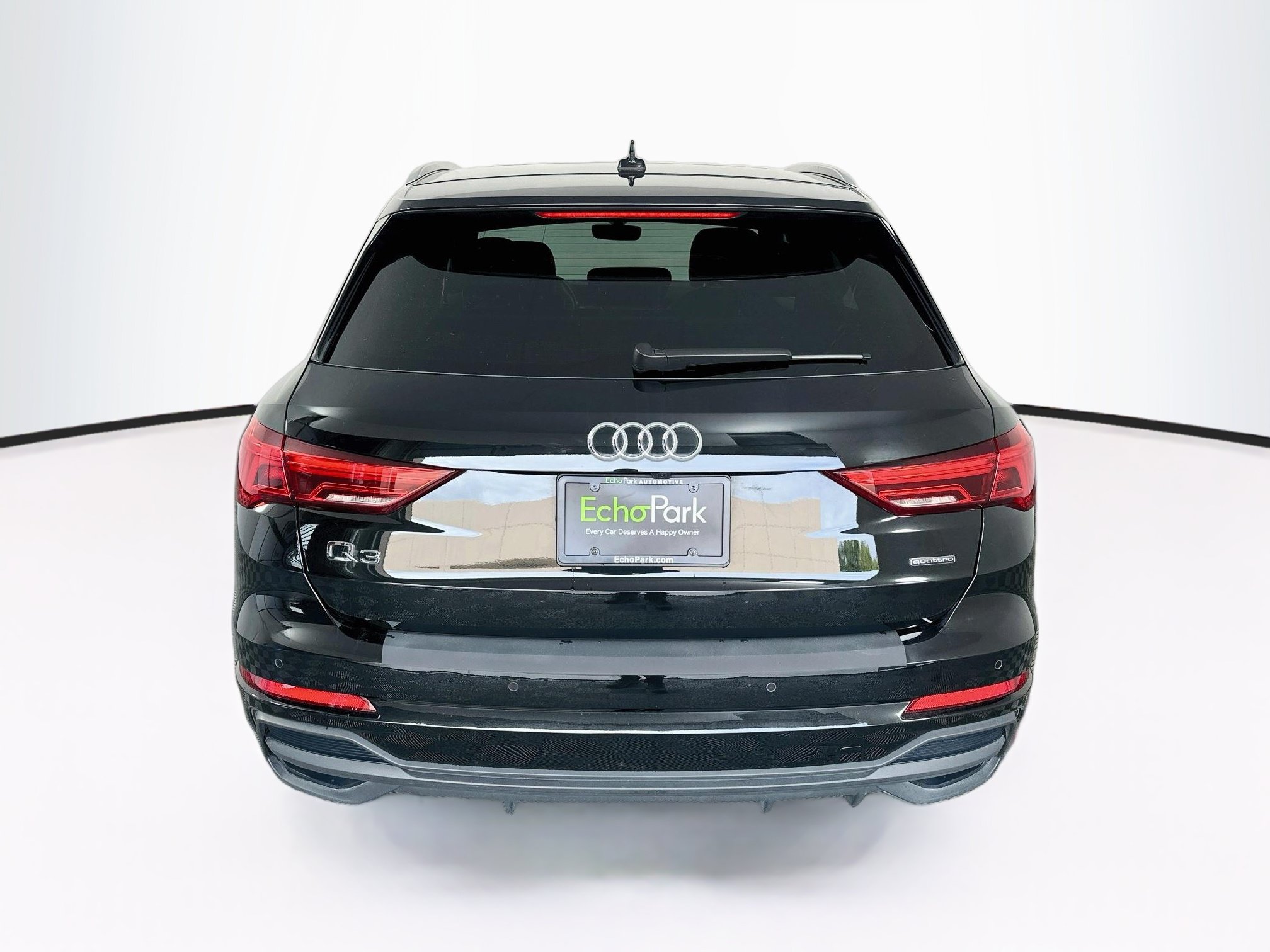 Used 2025 Audi Q3 2.0T Premium AWD/4WD image 7