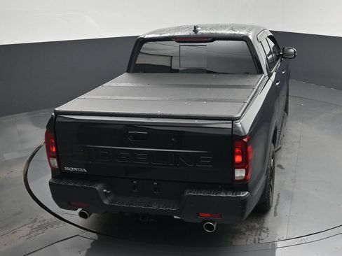 Used 2025 Honda Ridgeline Black Edition image 23