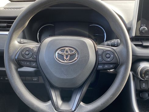 Used 2023 Toyota RAV4 XLE image 14