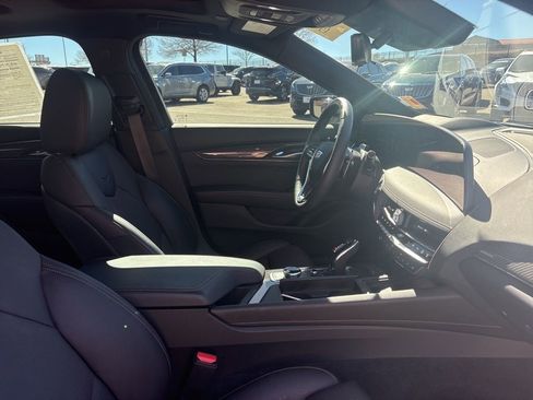 Certified 2026 Cadillac CT5 V w/ Technology Package image 26