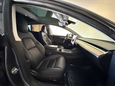 Used 2023 Tesla Model 3 Standard Range RWD image 29