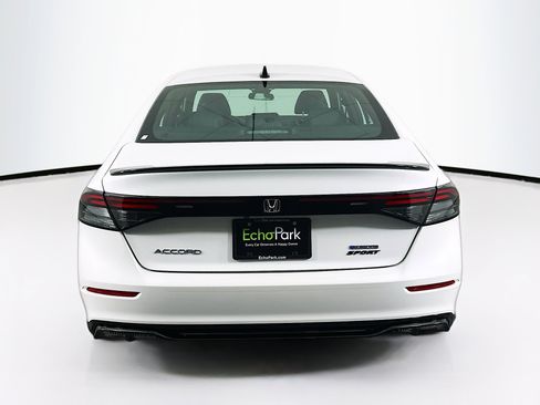 Used 2023 Honda Accord Sport image 7