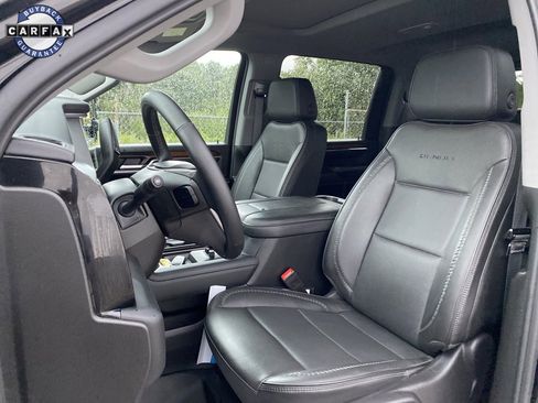 Used 2024 GMC Sierra 2500 Denali image 25