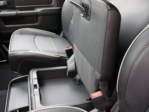 Used 2025 RAM 2500 Laramie image 32