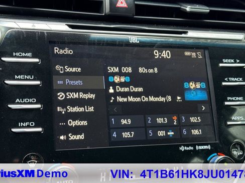 Used 2018 Toyota Camry XSE image 38