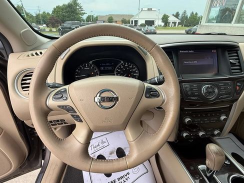 Used 2014 Nissan Pathfinder Platinum w/ Platinum Premium Package AWD/4WD image 13