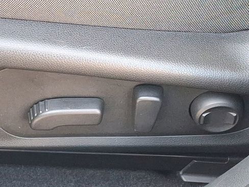 Certified 2024 Subaru Crosstrek 2.0i Premium image 25