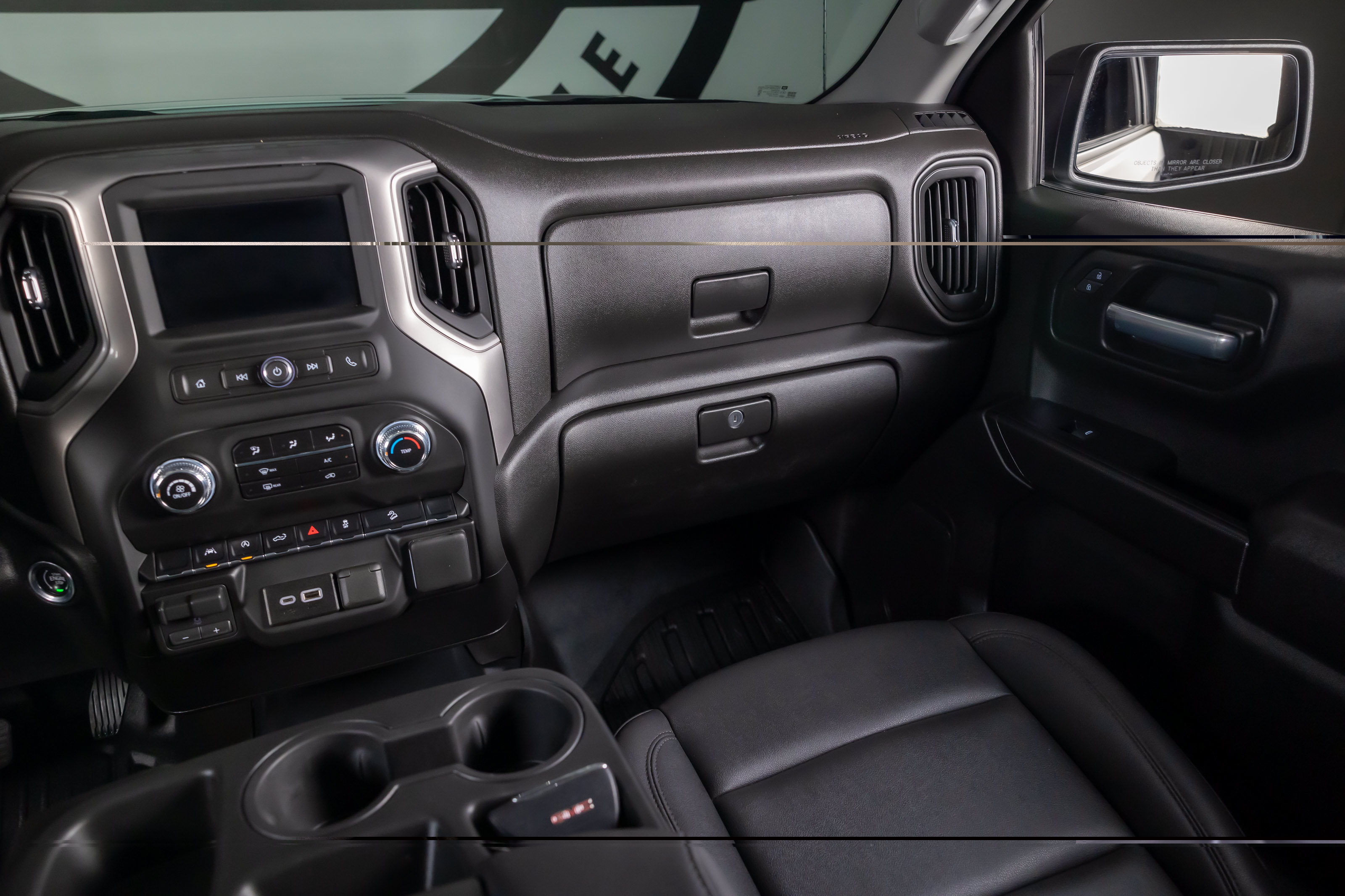 Used 2026 GMC Sierra 1500 Pro w/ Pro Value Package AWD/4WD image 8