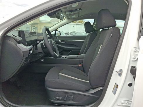 New 2026 Hyundai Sonata SEL image 11