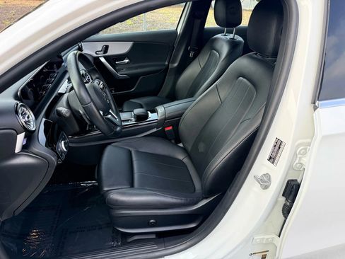 Used 2021 Mercedes-Benz A 220 w/ Premium Package image 9