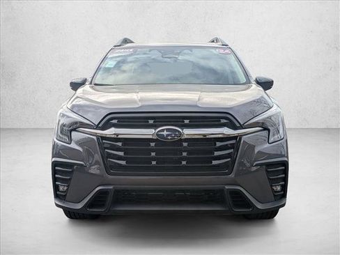 Used 2024 Subaru Ascent Limited AWD/4WD image 2