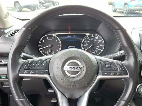Used 2021 Nissan Sentra SV image 18