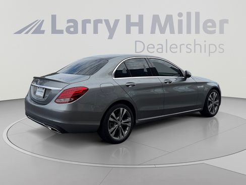 Used 2016 Mercedes-Benz C 300 Sedan image 5