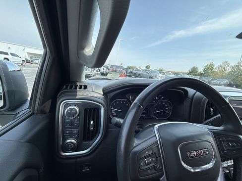 Certified 2020 GMC Sierra 1500 SLT w/ SLT Premium Package AWD/4WD image 24