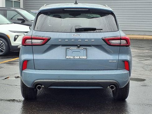 Used 2024 Ford Escape ST-Line w/ Tech Pack #1 image 5