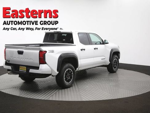 Used 2024 Toyota Tacoma TRD Off-Road AWD/4WD image 39