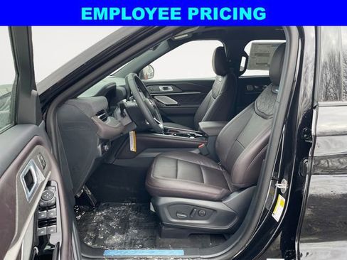 New 2026 Ford Explorer Platinum w/ LUX Leather Package AWD/4WD image 9