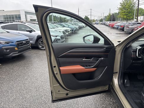 Used 2024 MAZDA CX-50 AWD 2.5 Turbo w/ Cargo Package image 31