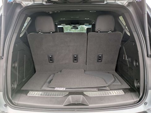 Used 2024 GMC Yukon Denali RWD image 14