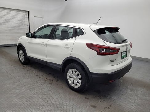 Used 2020 Nissan Rogue Sport S image 3