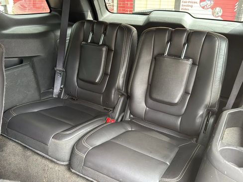 Used 2014 Ford Explorer Sport w/ Equipment Group 401A AWD/4WD image 18