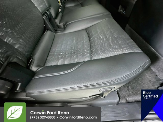 Used 2024 Toyota Tacoma TRD Off-Road w/ TRD Off Road Premium Package AWD/4WD image 31