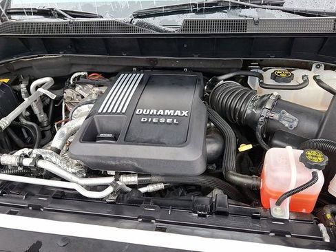 Used 2023 Chevrolet Silverado 1500 LTZ w/ LTZ Premium Package image 29